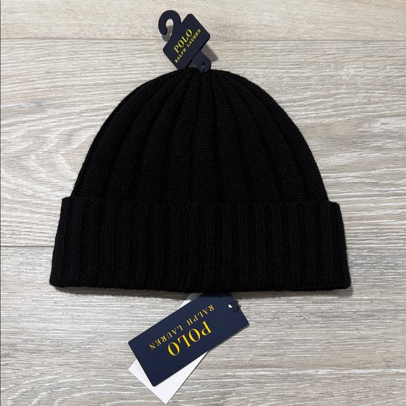 Ralph Lauren Polo Beanie, One Size, Black - Picture 3 of 3